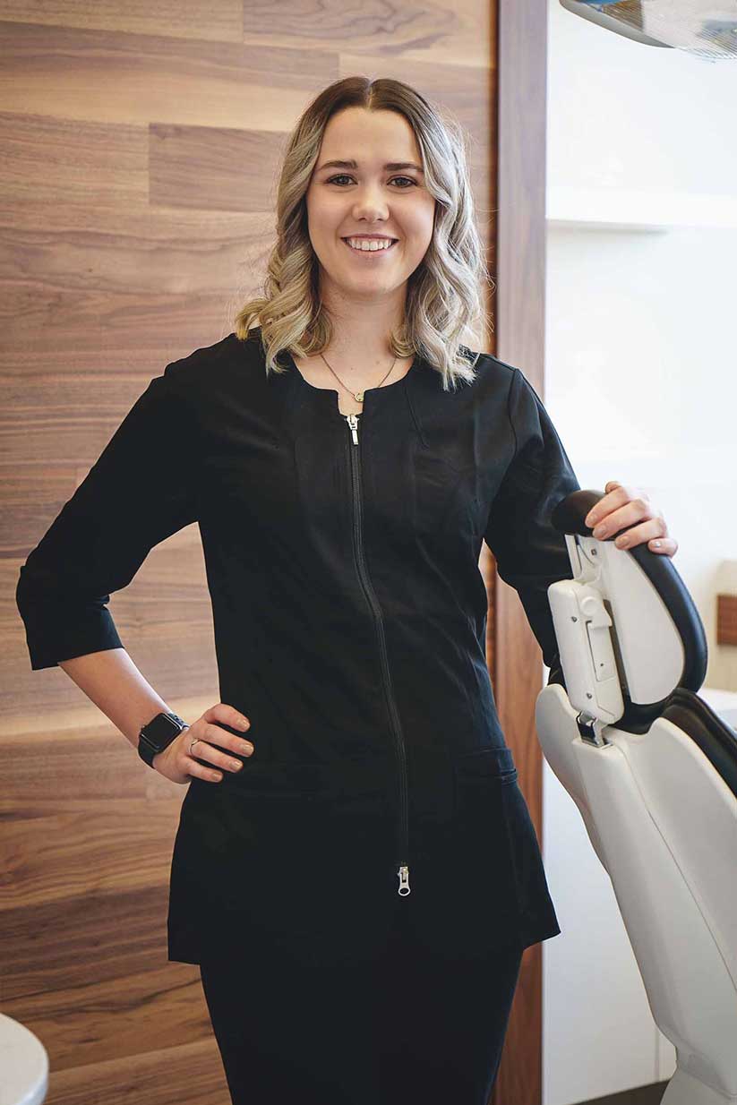 Sarra | Dental Assistant | South Calgary Dental & Orthodontics | General and Family Dentist and Orthodontist | SE Calgary